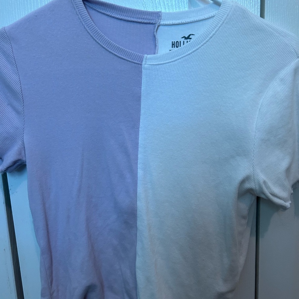 Hollister, baby tee